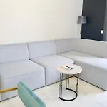 Miku Apartment-chic 2 Bedroom Escape Tirana