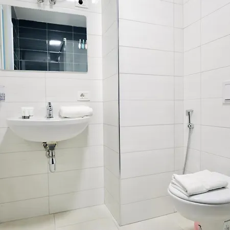 Miku Apartment-chic 2 Bedroom Escape Apartamento *