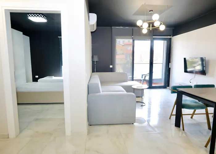 Miku Apartment-chic 2 Bedroom Escape Appartement